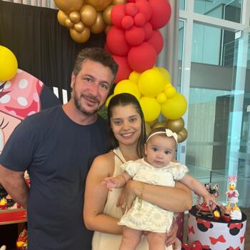Emprego de babá em Mairinque: emprego de babá Vinicius