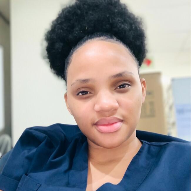 Babysitter in Midrand: Khanyisile