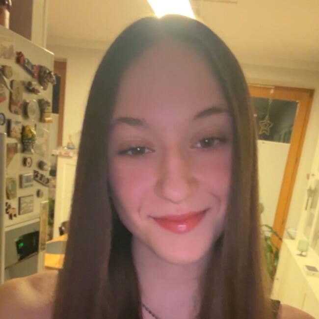 Babysitter in Wien: Ylvi