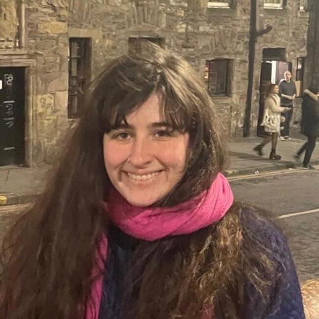 Babysitter in Glasgow: Melanie