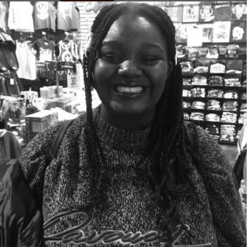 Babysitter Brampton: Josephine