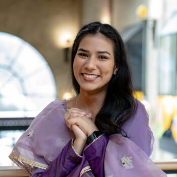 Baby-sitter Winnipeg: Navjot