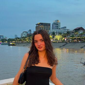 Baby-sitter Maisons-Alfort: Margaux