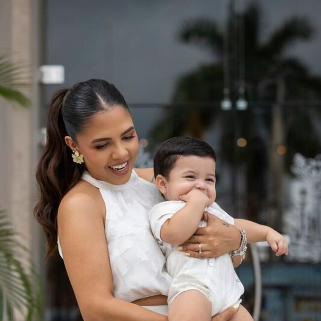 Babysitting job in David: Alejandra