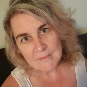 Nanny in Gold Coast: Kim