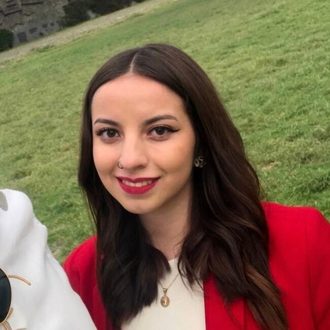 Babysitter in Mexico City: Dafne