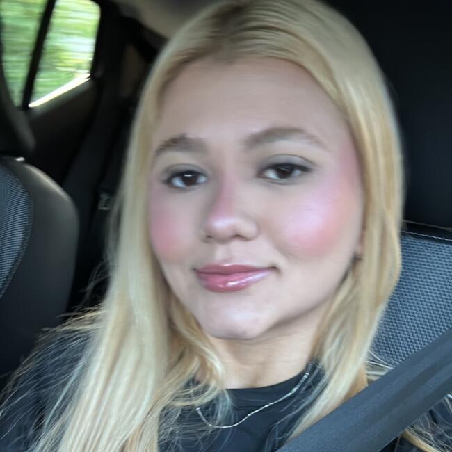 Babysitter in Aulnay-sous-Bois: Rayssa