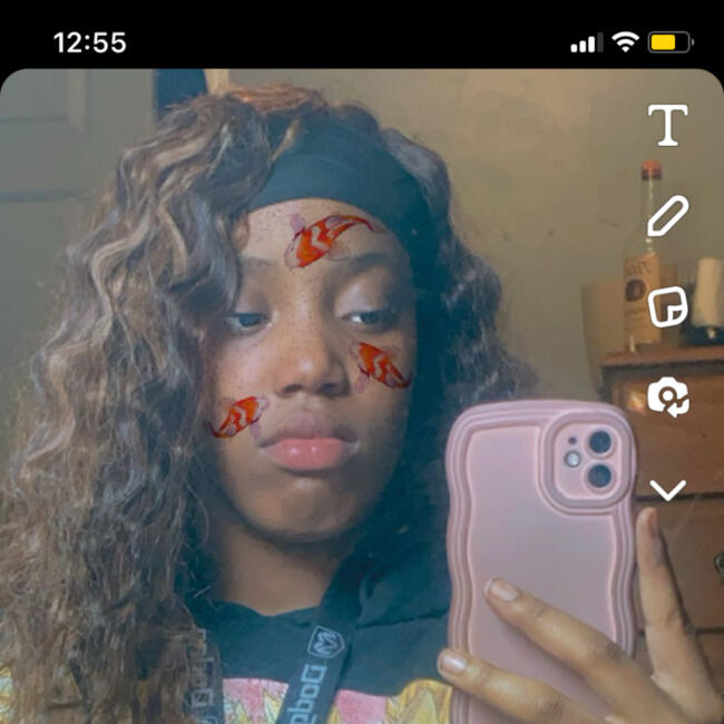 Babysitter in Milwaukee: Nakia Holt