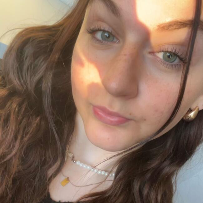 Babysitter in Wetzikon: Samira