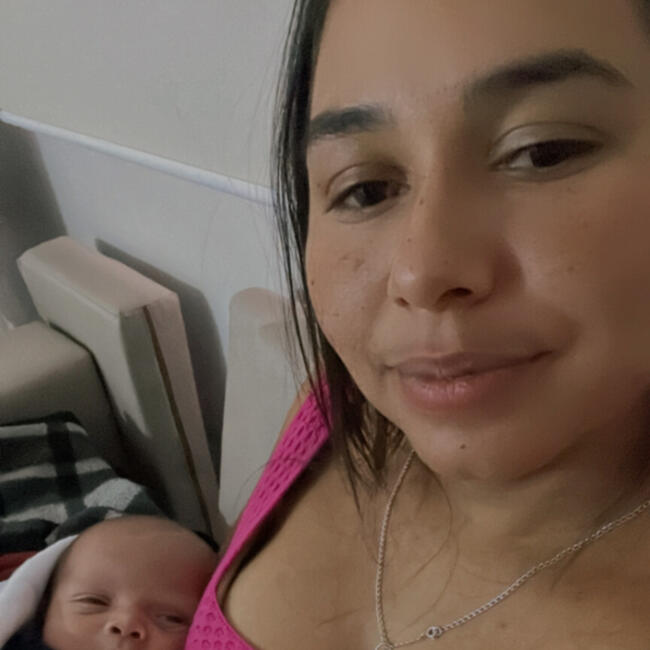 Emprego de babá em Brasília: Ingrid