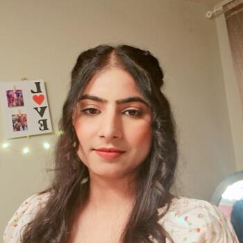 Baby-sitter Edmonton: Parminder kaur