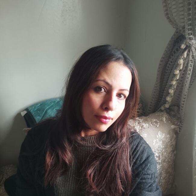 جليسة أطفال في الهراويين: Samira