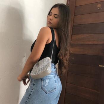 Babysitter Natal: Amanda