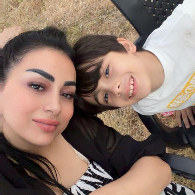 وظيفة جليسة أطفال في إمارة الشارقة: Roba