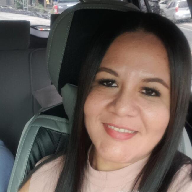 Niñera en Bugaba: Velkis