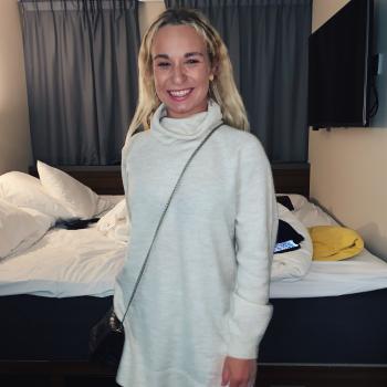 Babysitter Gold Coast: Amy