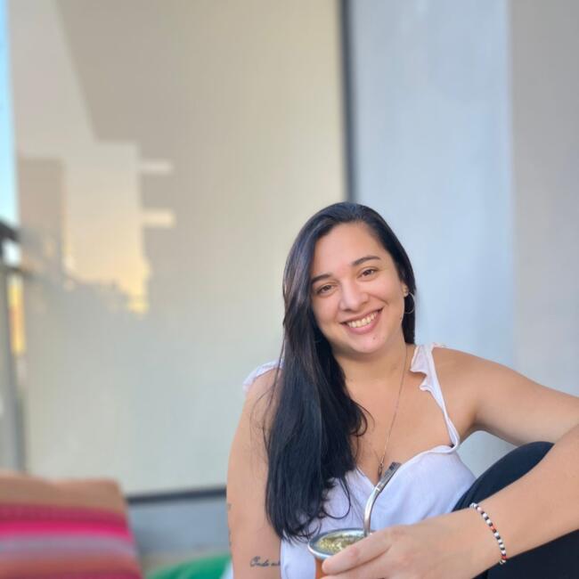 Babysitter in Rosario: Rebeca