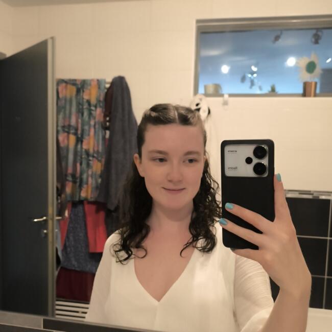 Babysitter in Knœrsheim: Keyra