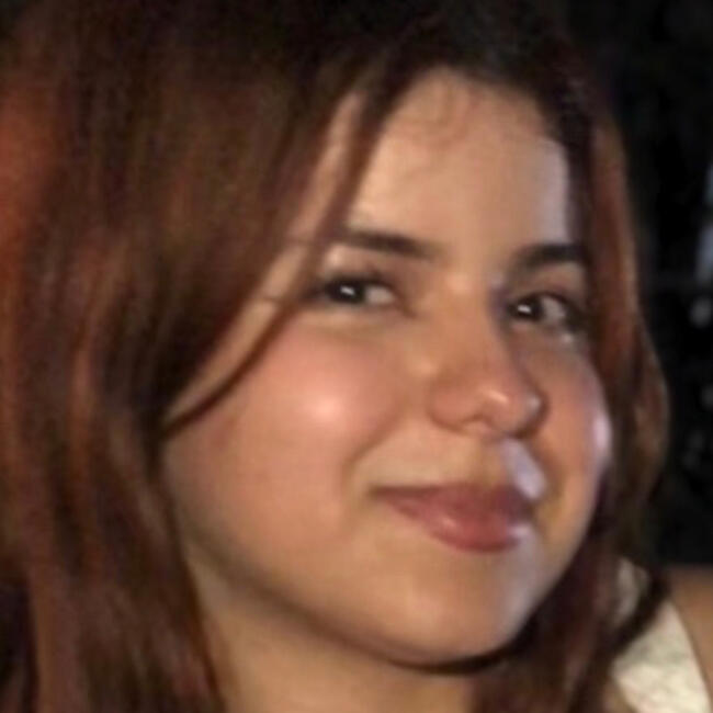 Babysitter in Pilar: Jemima