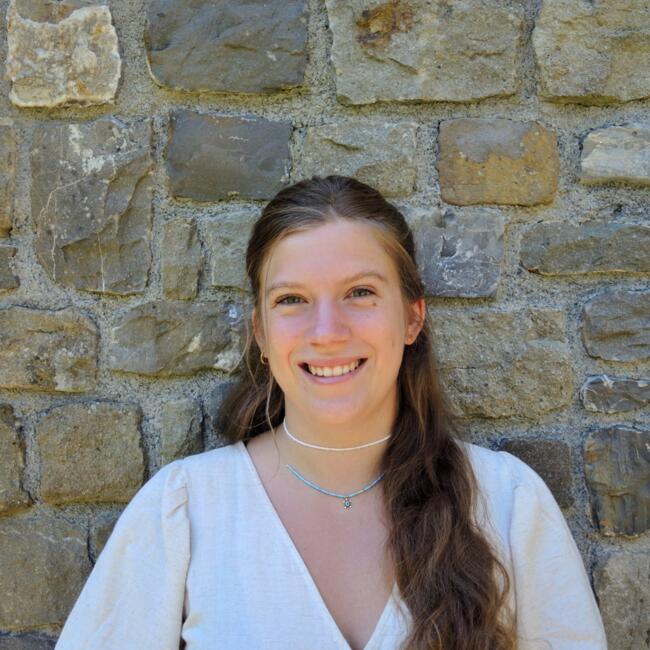 Babysitter in Wien: Maya