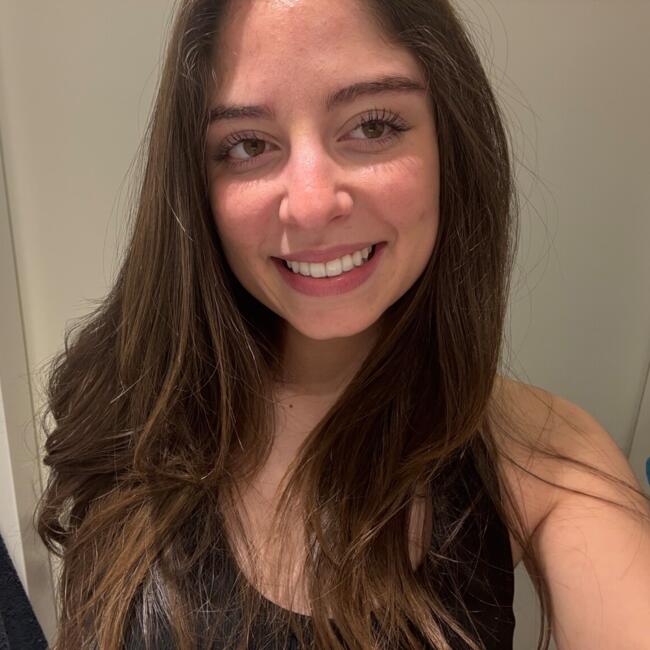 Babysitter in Gradignan: Naïla