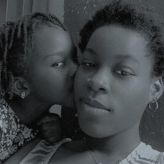 Babysitter in Abidjan: Fatim