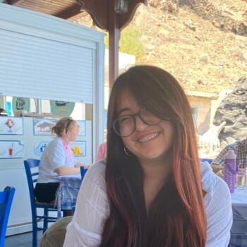 Baby-sitter in Markham: Camila