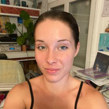 Babysitter in Sennecey-le-Grand: Johanna