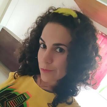 Babysitter στην περιοχή Cali: Luisa