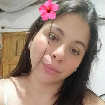 Niñera en Zárate: Natalia