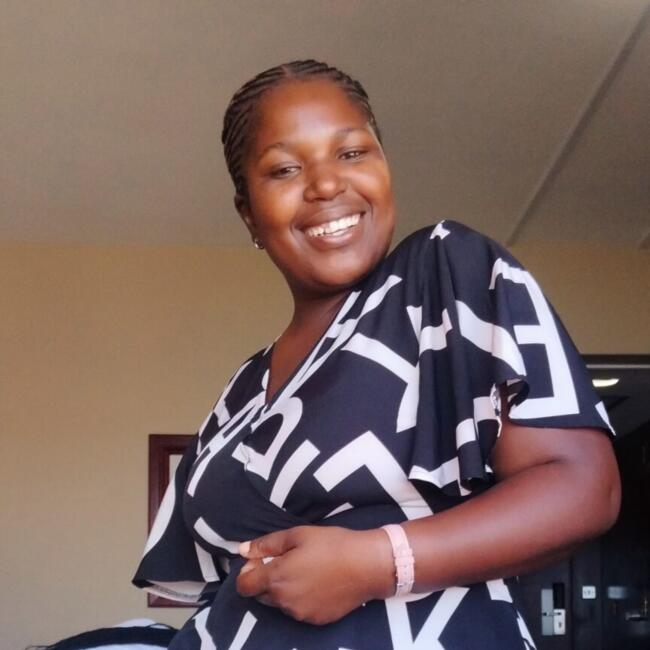 Nanny in Durban Point: Nondumiso