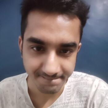 बेबीसिटर दिल्ली: Apoorve