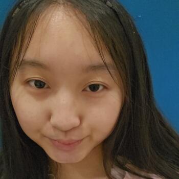 Babysitter in Saint Paul: Annalee