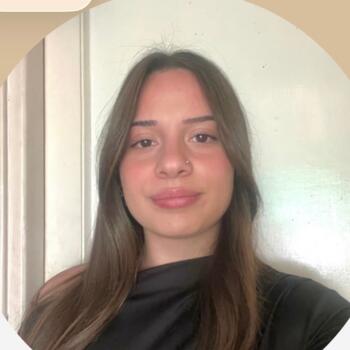 Babysitter in Rome: Elisa