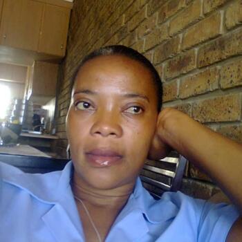 Babysitting job in Katlehong: babysitting job Cebisile