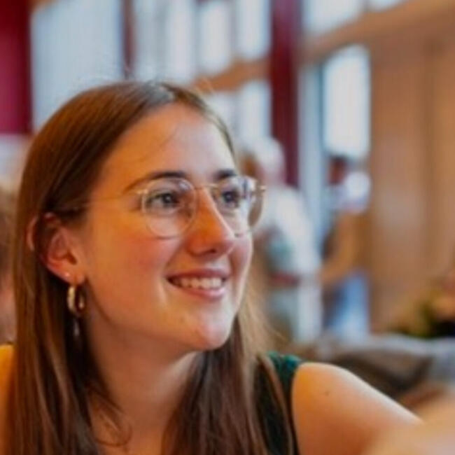 Babysitter in Villers-la-Ville: Camille