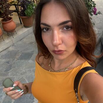 Babysitter στην περιοχή Σταυρούπολη: Maria