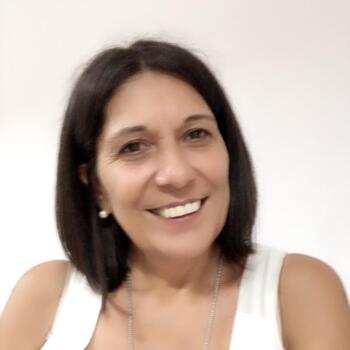 Babysitter in San Carlos: Patricia