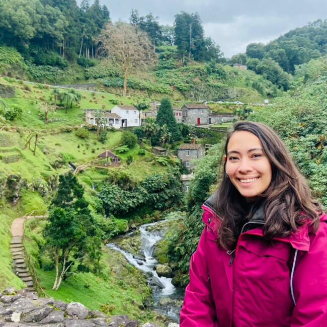 Babysitter in Mafra: Nicole