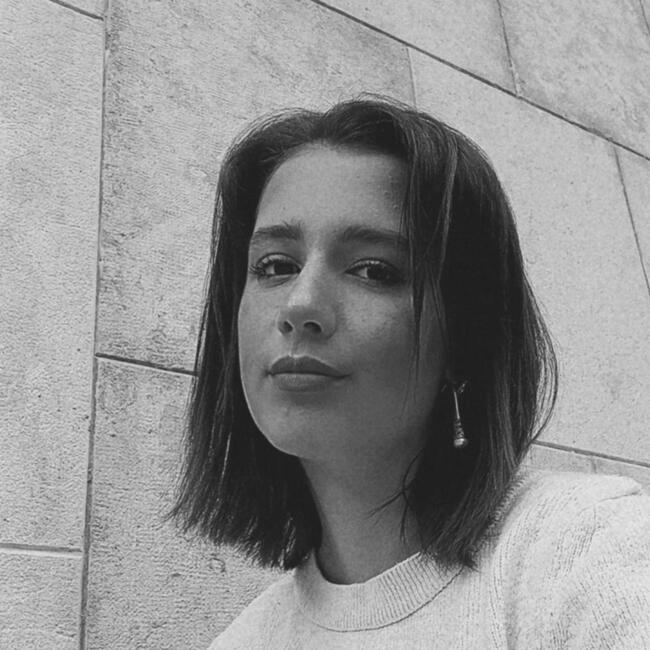 Babysitter em Carnaxide: Ana Júlia