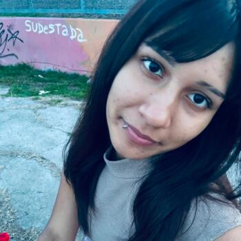Babysitter in Almirante Brown: Paula
