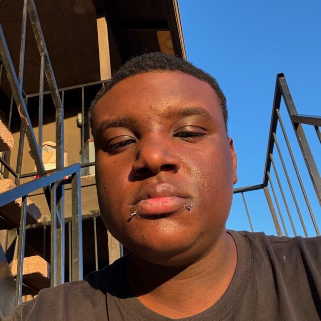 Babysitter in Highland: Damarea