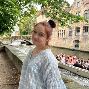 Babysitter in Anderlecht: Olivia