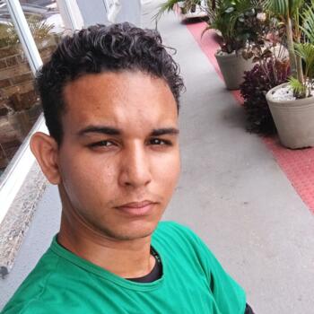 Emprego de babá em Cariacica: emprego de babá Pedro