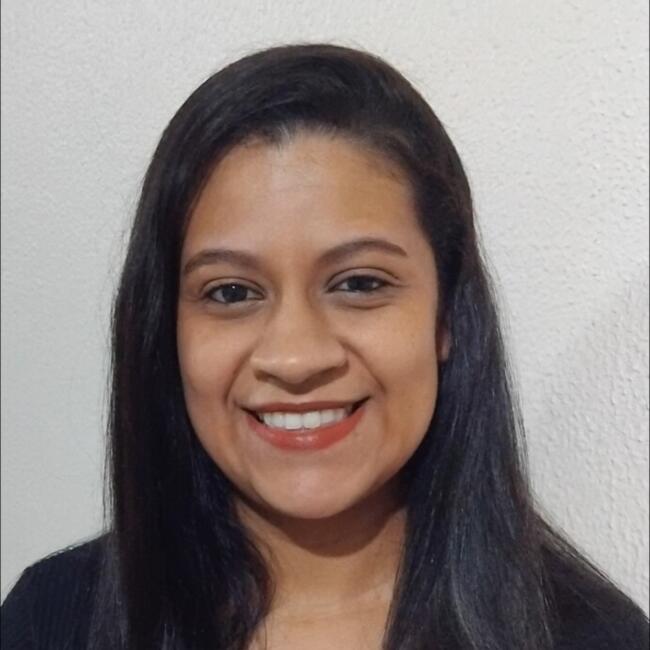 Babysitter in Caxias do Sul: Bruna