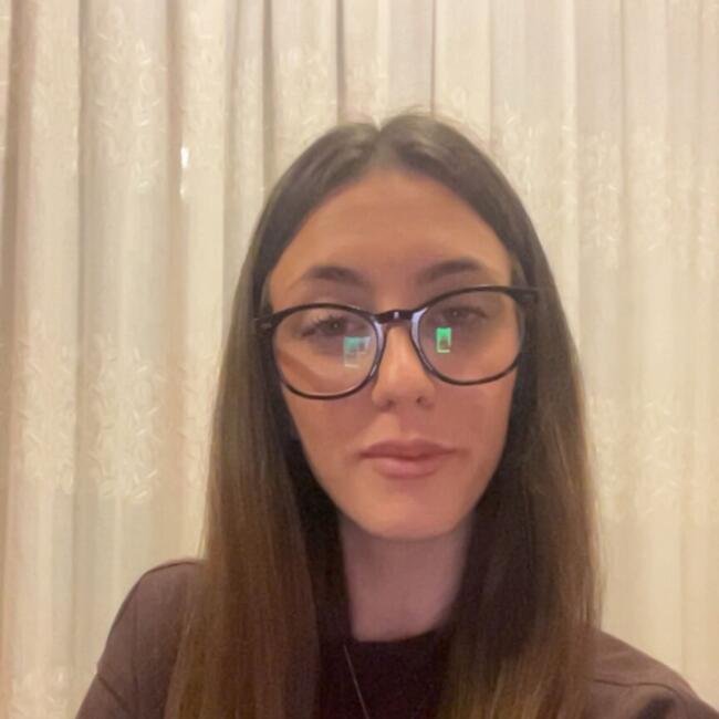 Babysitter a Arezzo (Toscana): Alessia