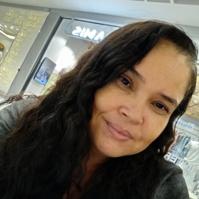 Babysitter in Teresina: Mara
