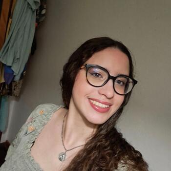 Babysitter em Cascais: Mariana