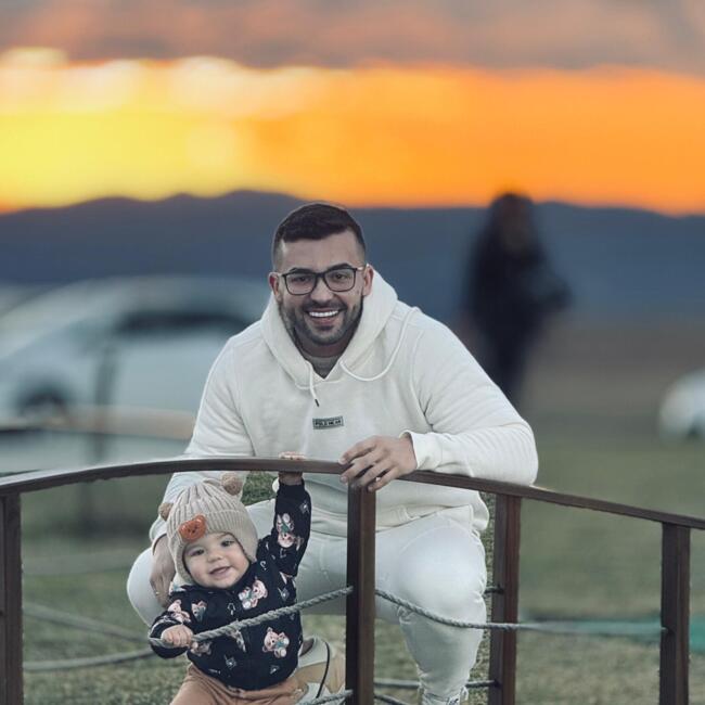 Babysitting job in Palhoça: Henrique