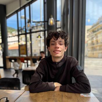 Babysitter in Nice: Kenric